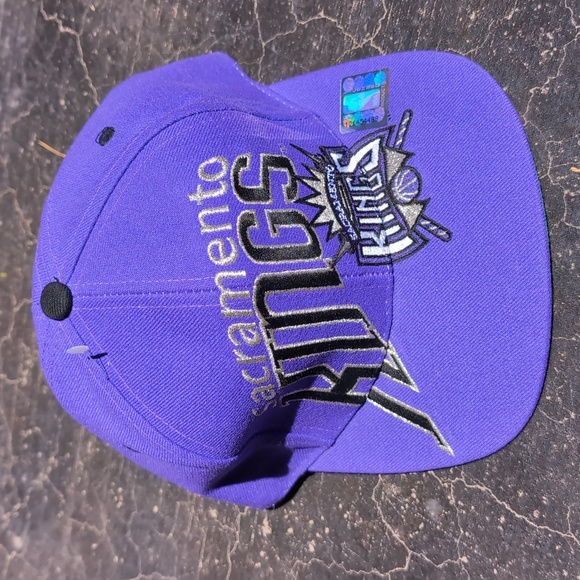 Vintage NWT Sacramento Kings Side Arch The Game Snapback 15% Wool Rare